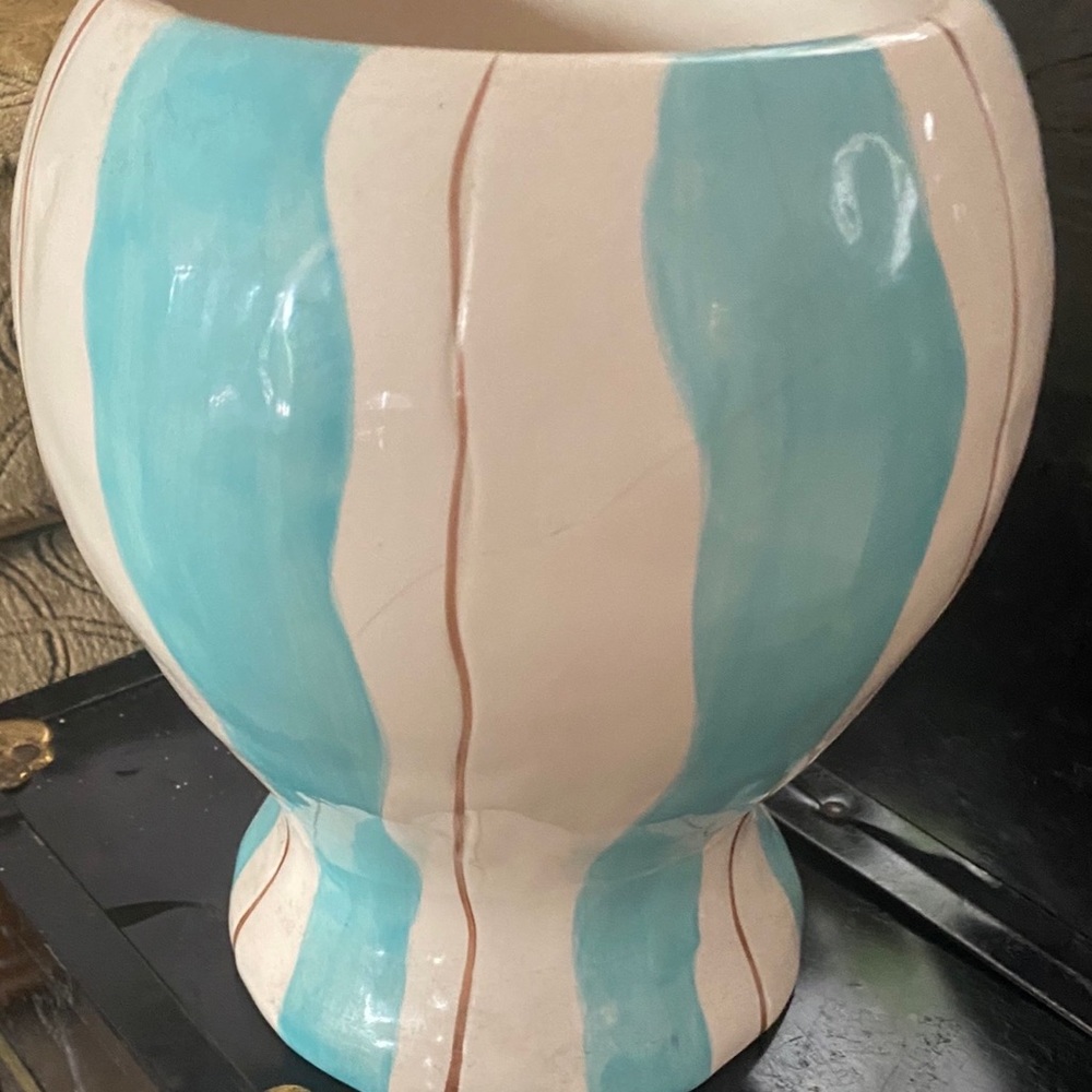 Certified International ceramic planters vase
